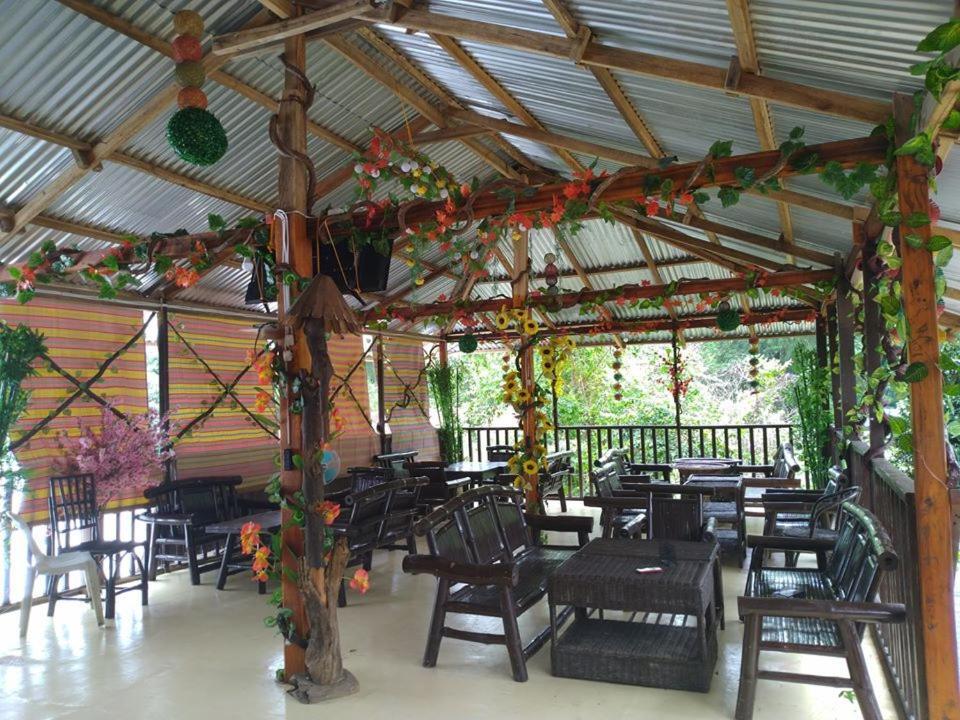 Backpackers Inn Gardenview Inn El Nido Exterior photo